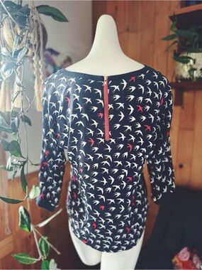 Maeve Anthropologie Bird Print Zip Back Top Navy Red White NWOT Size Small